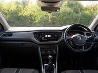 USED 2020 69 VOLKSWAGEN T-ROC 1.5 TSI GPF EVO Design SUV 5dr Petrol Manual Euro 6 (s/s) (150 ps) 