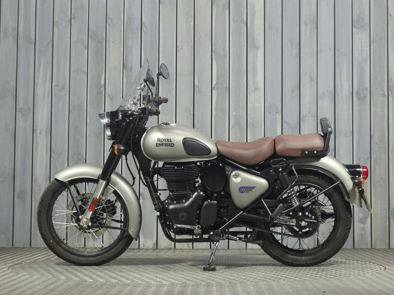ROYAL ENFIELD Classic 350