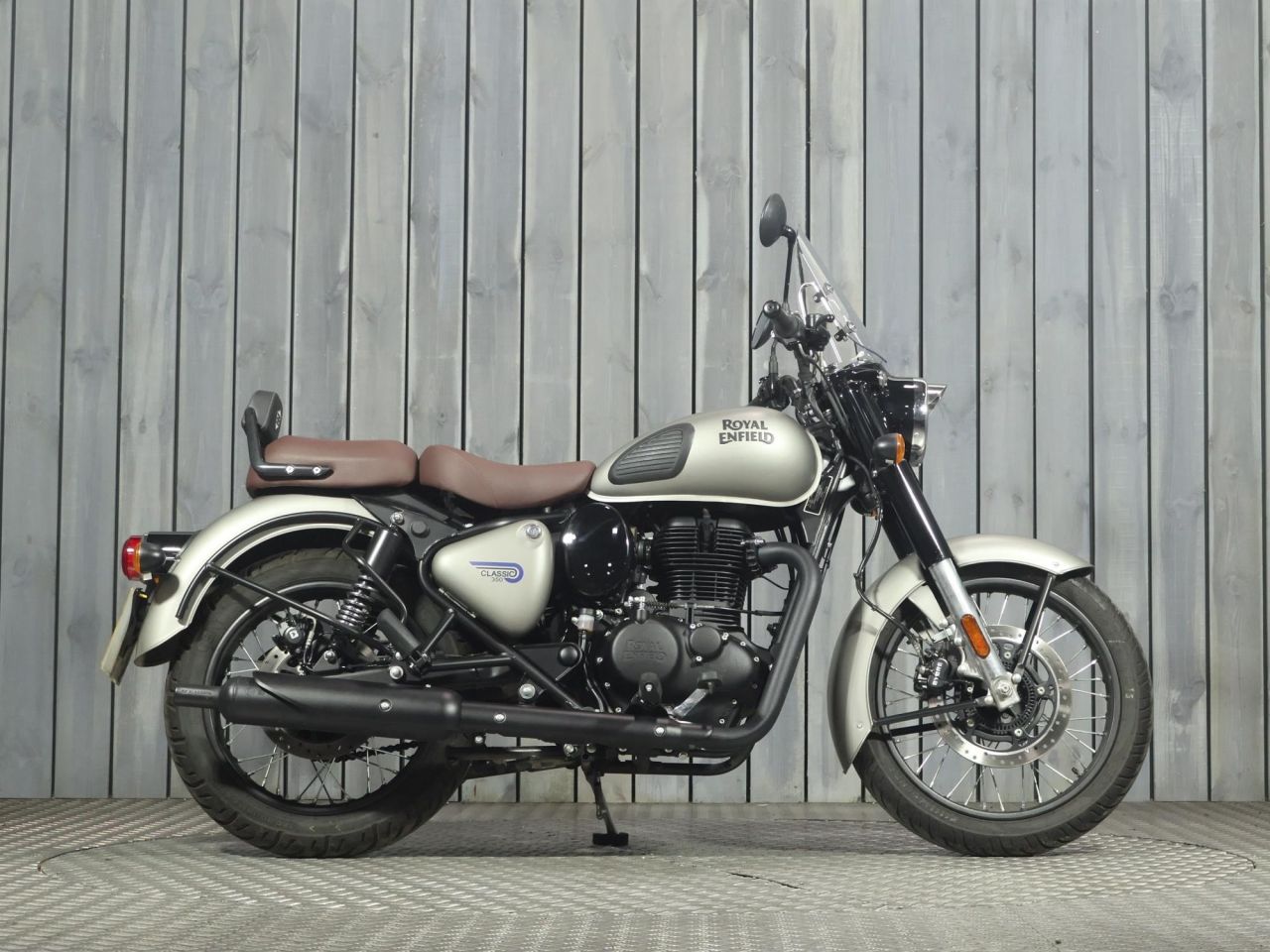 ROYAL ENFIELD Classic 350