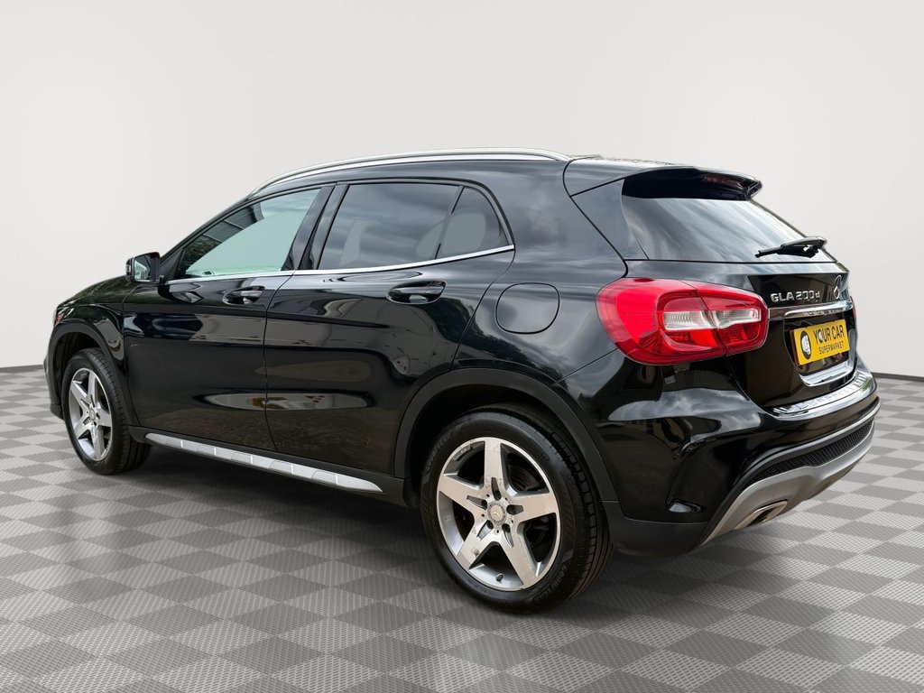 USED 2016 16 MERCEDES-BENZ GLA 2.1 GLA200d AMG Line SUV 5dr Diesel 7G-DCT Euro 6 (s/s) (136 ps) Rear Camera, Electric Tailgate