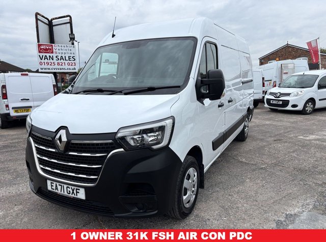 View our Renault Master 2.3 dCi 35 Business+ Panel Van 4dr Diesel Manual FWD MWB Medium Roof Euro 6 (135 ps)