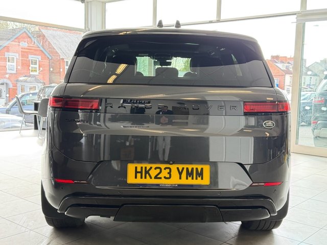 View our LAND ROVER RANGE ROVER SPORT