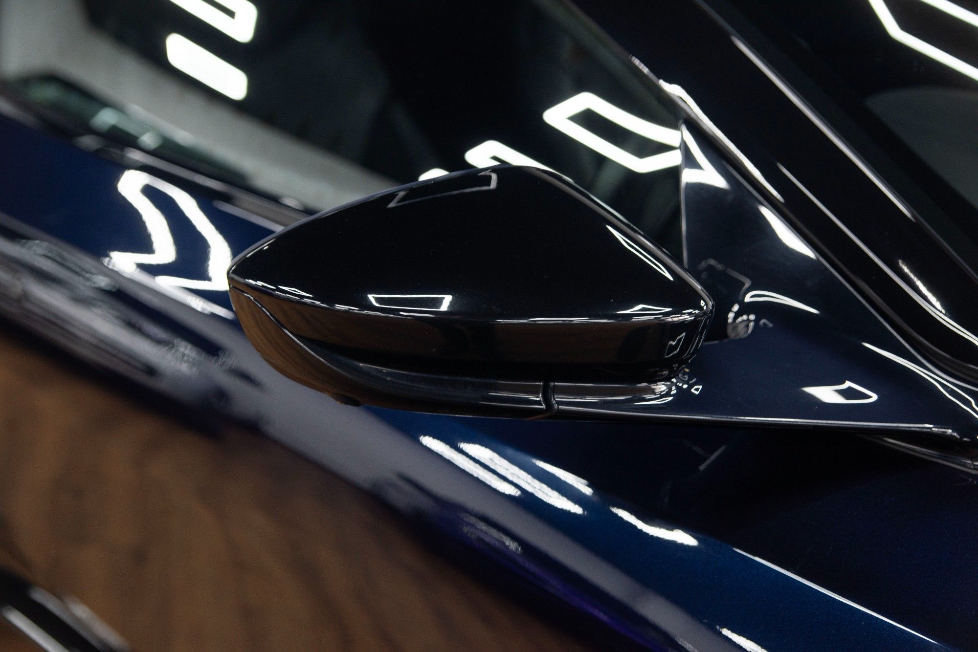 USED 2019 H ASTON MARTIN DB11 5.2 V12 BiTurbo AMR Coupe 