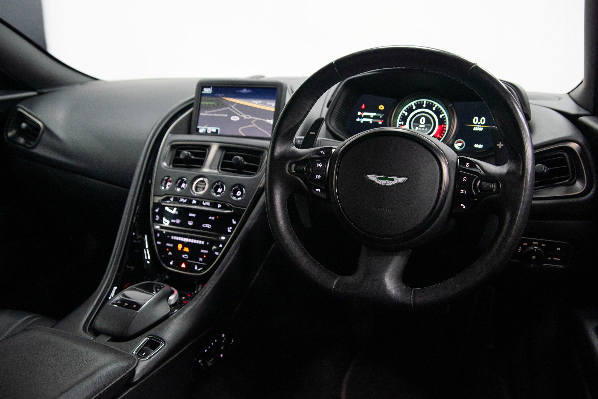 USED 2019 H ASTON MARTIN DB11 5.2 V12 BiTurbo AMR Coupe 