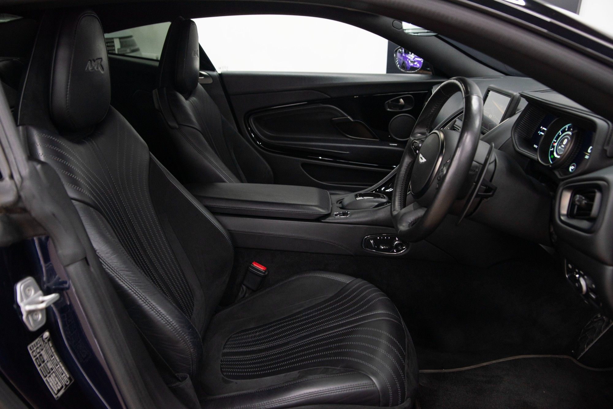 USED 2019 H ASTON MARTIN DB11 5.2 V12 BiTurbo AMR Coupe 