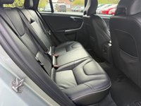 USED 2017 67 VOLVO V60 2.0 T4 R-Design Lux Nav Estate 5dr Petrol Manual Euro 6 (s/s) (190 ps) 