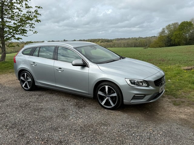 View our VOLVO V60