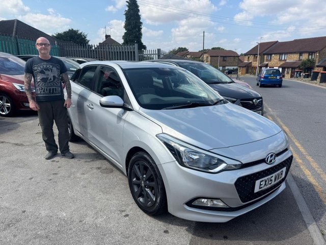 View our HYUNDAI I20