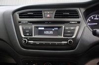 USED 2017 17 HYUNDAI I20 1.2 S Air Hatchback 5dr Petrol Manual Euro 6 (75 ps) FULL SERVICE HISTORY / LOW INSURANCE GROUP / LONG MOT