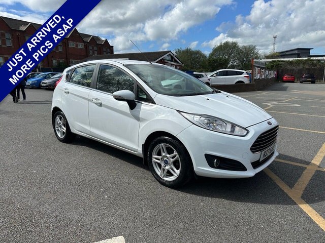 2013 FIESTA 1.25 ZETEC HATCHBACK 5DR PETROL MANUAL EURO 5 82 PS 2013 61,164... photo