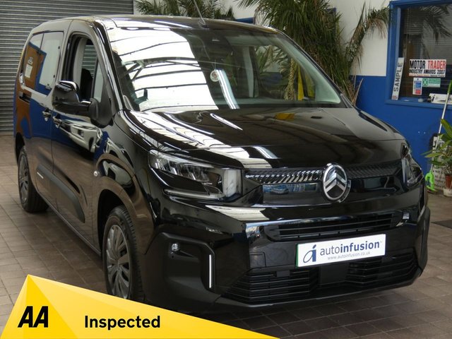 View our Citroen E-Berlingo 52kWh PLUS XL MPV 5dr Electric Auto (7.4kW Charger) (136 ps)