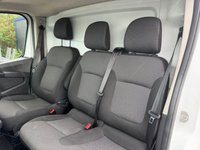 USED 2022 72 RENAULT TRAFIC 2.0 dCi Blue SL28 Business Panel Van 5dr Diesel Manual L1 H1 Euro 6 (s/s) (130 ps) 