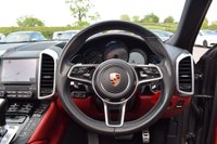 USED 2017 17 PORSCHE CAYENNE 4.2 TD V8 S SUV 5dr Diesel TiptronicS 4WD Euro 6 (s/s) (385 ps) 1 OWNER / PAN ROOF / AIR SUSP