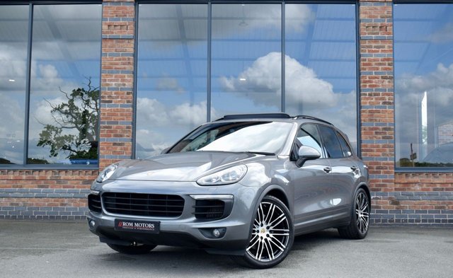 View our Porsche Cayenne 4.2 TD V8 S SUV 5dr Diesel TiptronicS 4WD Euro 6 (s/s) (385 ps)