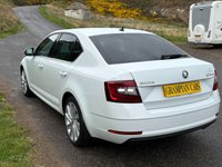 USED 2017 67 SKODA OCTAVIA 2.0 TDI Laurin & Klement Hatchback 5dr Diesel DSG Euro 6 (s/s) (150 ps) 