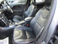 USED 2015 15 VOLVO V40 CROSS COUNTRY 1.6 D2 Lux Hatchback 5dr Diesel Powershift Euro 5 (s/s) (115 ps) Well Maintained ** Diesel Automatic ** &pound;20 Per Year Road Tax ** Leather Interior ** Service Plan &pound;17.50 per month ** Finance Available ** AA Breakdown