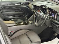 USED 2017 67 VAUXHALL INSIGNIA 2.0 Turbo D BlueInjection SRi Nav Grand Sport 5dr Diesel Manual Euro 6 (s/s) (170 ps) 
