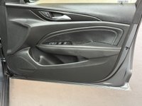 USED 2017 67 VAUXHALL INSIGNIA 2.0 Turbo D BlueInjection SRi Nav Grand Sport 5dr Diesel Manual Euro 6 (s/s) (170 ps) 