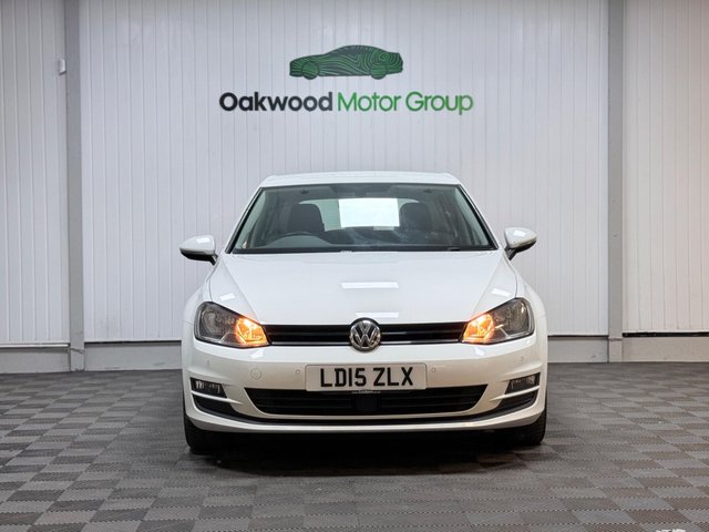 View our VOLKSWAGEN GOLF