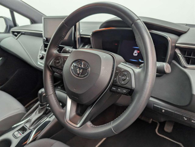 USED 2022 72 TOYOTA COROLLA 1.8 Corolla Icon Tech HEV CVT 5dr CLICK+COLLECT / HOME DELIVERY