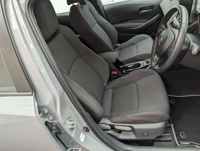 USED 2022 72 TOYOTA COROLLA 1.8 Corolla Icon Tech HEV CVT 5dr CLICK+COLLECT / HOME DELIVERY