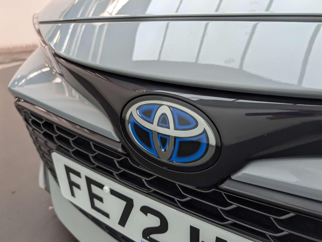 Used 2022 72 TOYOTA COROLLA 1.8 Corolla Icon Tech HEV CVT 5dr CLICK+COLLECT / HOME DELIVERY
