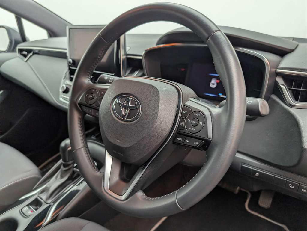 Used 2022 72 TOYOTA COROLLA 1.8 Corolla Icon Tech HEV CVT 5dr CLICK+COLLECT / HOME DELIVERY