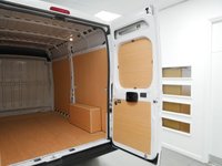 USED 2024 73 PEUGEOT BOXER 335 2.2 BLUEHDI 140 BHP L2 MEDIUM PROFESSIONAL PREMIUM PLUS 2024 YEAR | L2 MEDIUM | SAT NAV | AIR CON