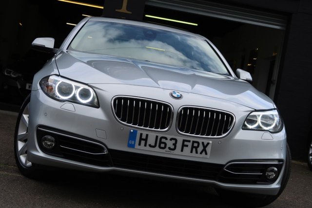 2013 5 SERIES 2013 3.0 535I LUXURY SALOON 4DR PETROL AUTO EURO 6 S S... photo