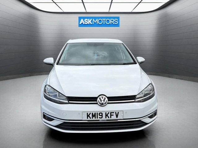 View our VOLKSWAGEN GOLF