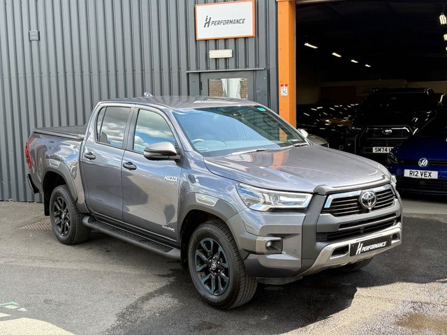View our TOYOTA HI-LUX