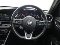 USED 2020 20 ALFA ROMEO GIULIA 2.0T Veloce Saloon 4dr Petrol GPF Auto Euro 6 (s/s) (280 ps) APPLE CARPLAY | PARK ASSIST