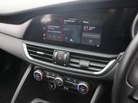 USED 2020 20 ALFA ROMEO GIULIA 2.0T Veloce Saloon 4dr Petrol GPF Auto Euro 6 (s/s) (280 ps) APPLE CARPLAY | PARK ASSIST