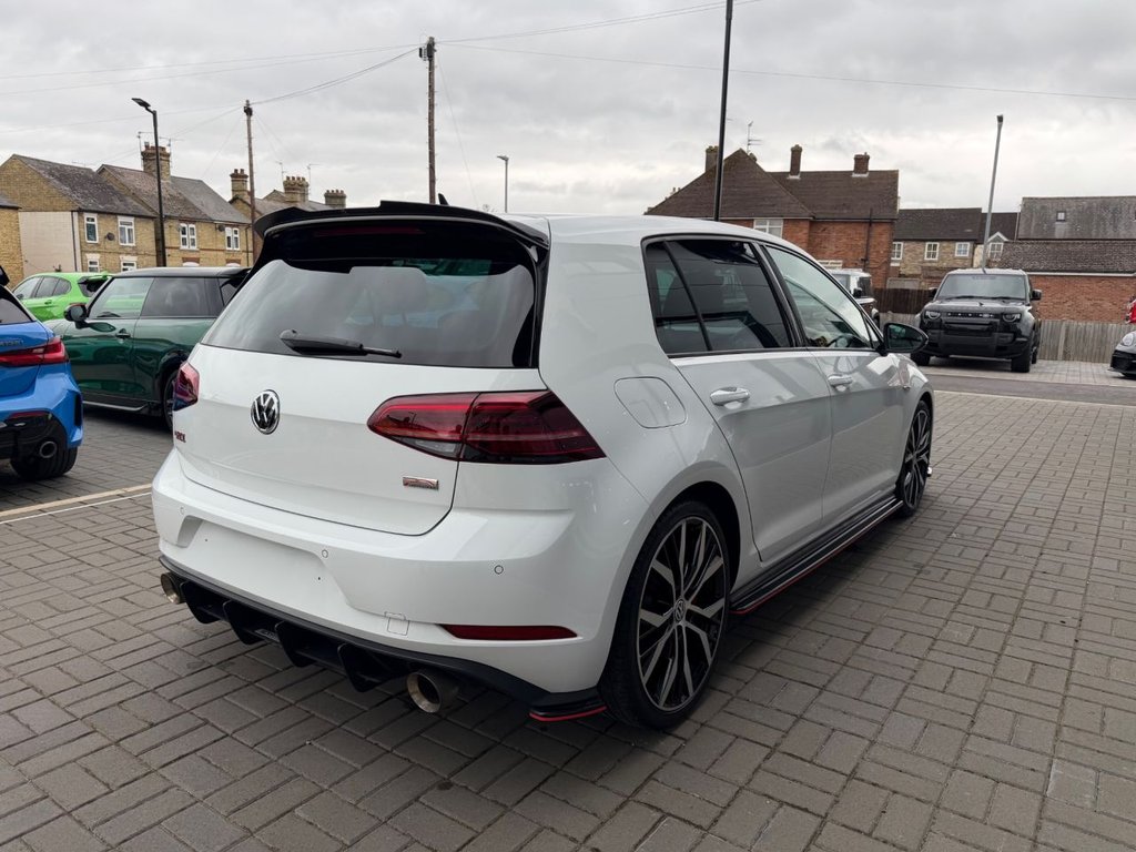 USED 2017 67 VOLKSWAGEN GOLF 2.0 TSI GTI Performance Hatchback 5dr Petrol DSG Euro 6 (s/s) (245 ps) FSH, Heated Seats, Climate, Nav