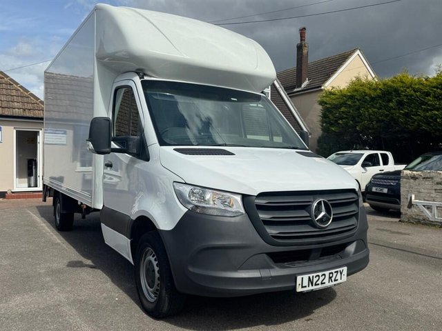 View our MERCEDES-BENZ SPRINTER