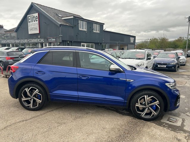 View our VOLKSWAGEN T-ROC