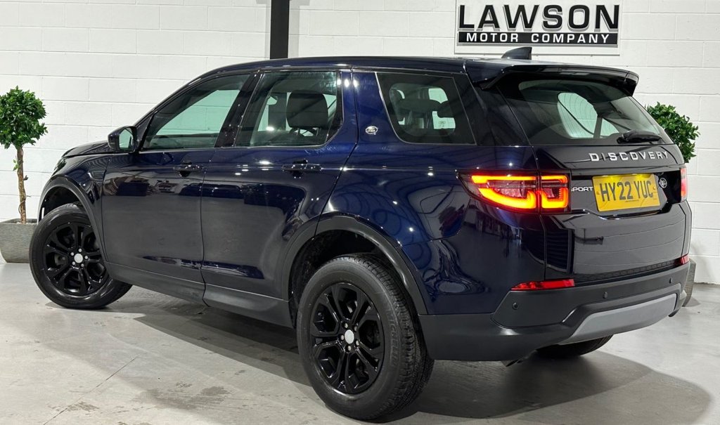 USED 2022 22 LAND ROVER DISCOVERY SPORT DISCOVERY SPORT 2.0 D165 2WD (7ST) StationWagon 
