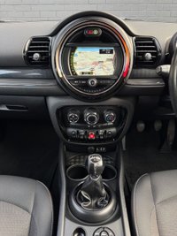 USED 2016 16 MINI CLUBMAN 2.0 Cooper D *20 Tax, Nav, Bluetooth, DAB Radio* 