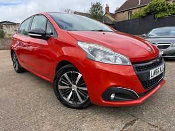 View our PEUGEOT 208