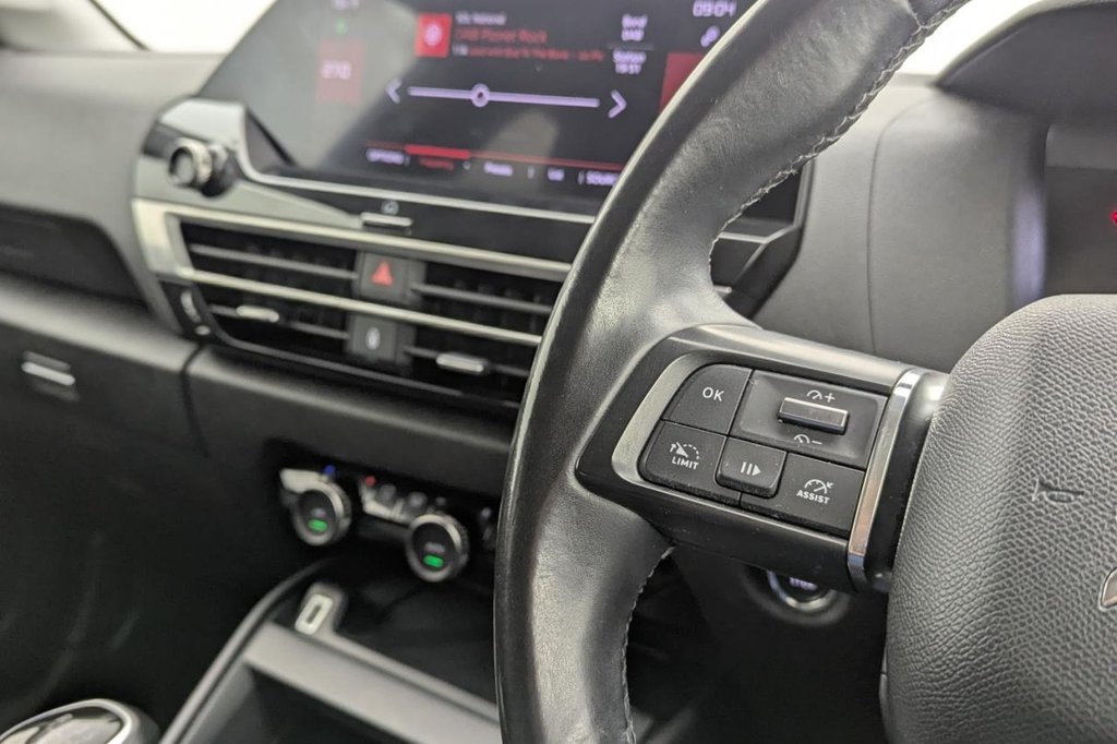 USED 2021 21 CITROEN C4 1.2 PureTech Shine Hatchback 5dr Petrol Manual Euro 6 (s/s) (130 ps) Car Play, Sat Nav, Camera,DAB