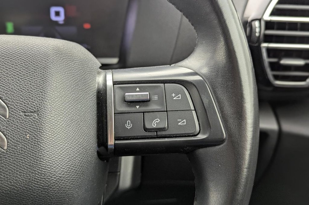 USED 2021 21 CITROEN C4 1.2 PureTech Shine Hatchback 5dr Petrol Manual Euro 6 (s/s) (130 ps) Car Play, Sat Nav, Camera,DAB