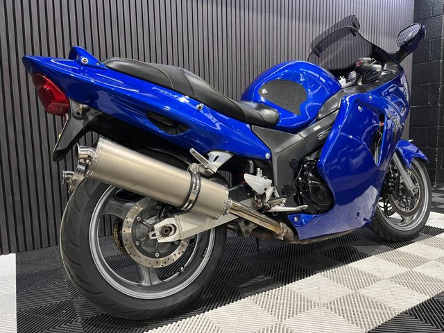 View our HONDA CBR1100XX SUPER BLACKBIRD