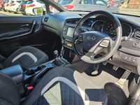 USED 2018 18 KIA CEED 1.6 CRDi GT-Line Hatchback 5dr Diesel Manual Euro 6 (s/s) (134 bhp) FULL SERVICE HISTORY -- SAT NAV -- CAR PLAY -- CRUISE -- PARKING SENSORS