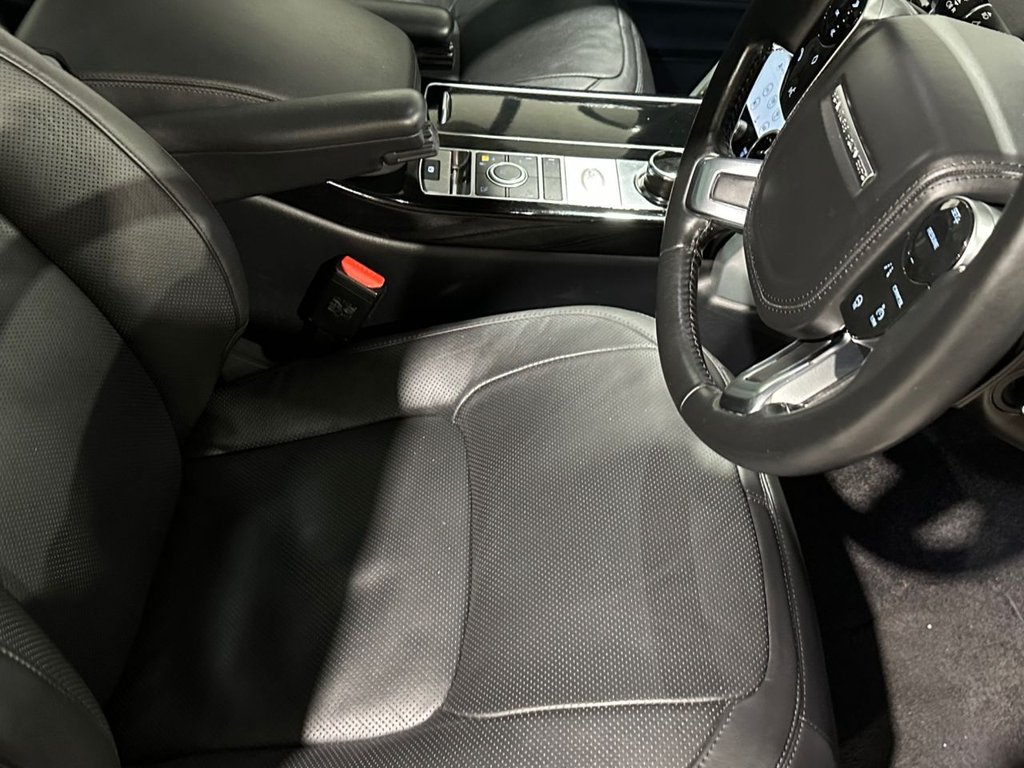 USED 2018 S LAND ROVER RANGE ROVER 3.0 TD V6 Vogue SUV 5dr Diesel Auto 4WD Euro 6 (s/s) (258 ps) 