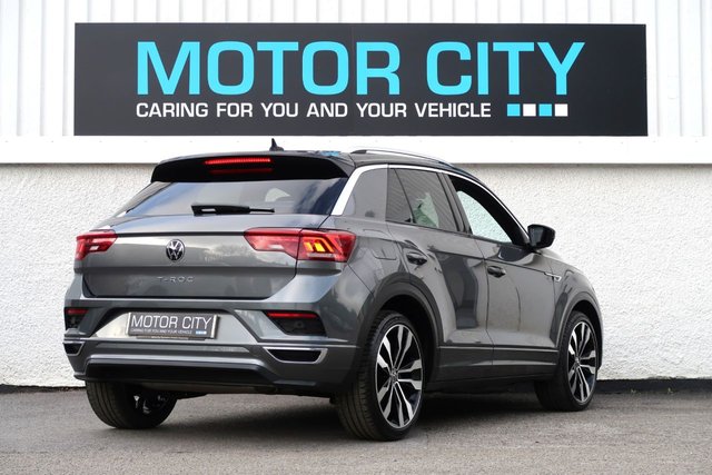 View our VOLKSWAGEN T-ROC