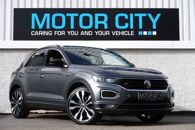 View our VOLKSWAGEN T-ROC
