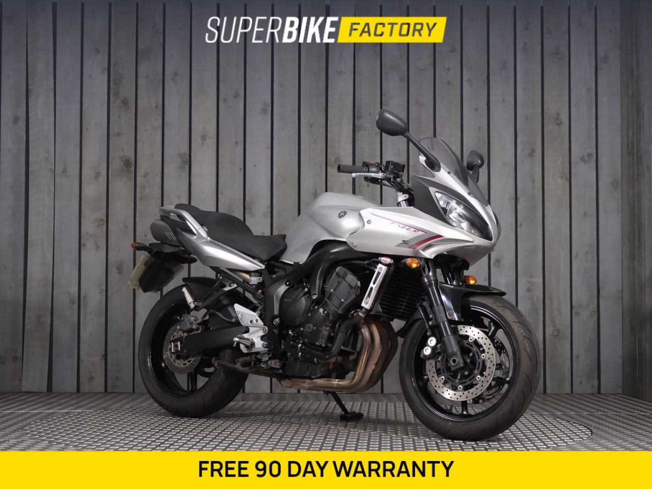 YAMAHA FZ6 FAZER
