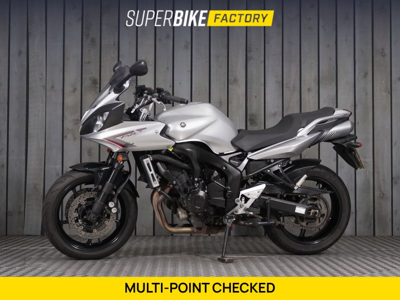 YAMAHA FZ6 FAZER