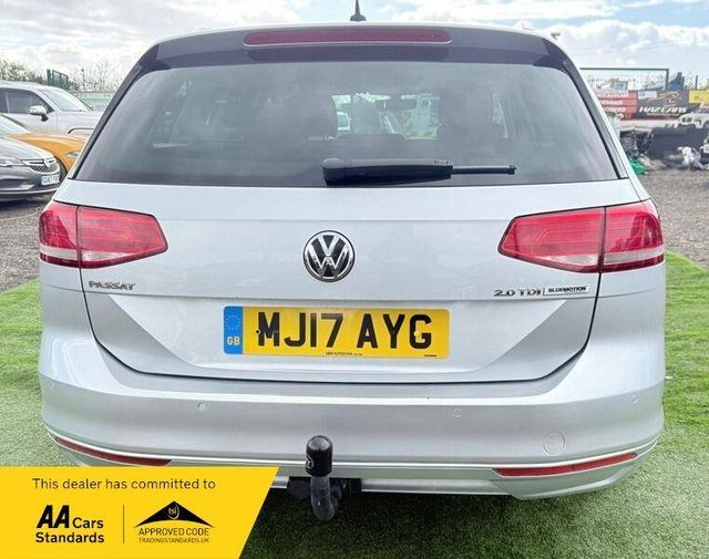 View our VOLKSWAGEN PASSAT