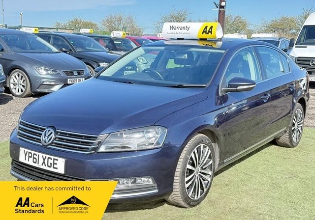 View our VOLKSWAGEN PASSAT